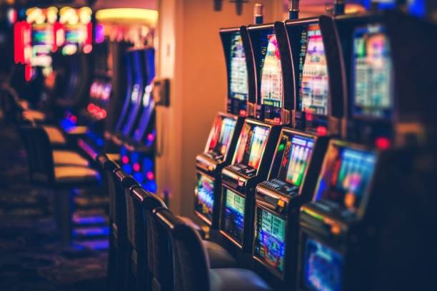 warlock live casino interface on mobile phone showing roulette table with betting controls